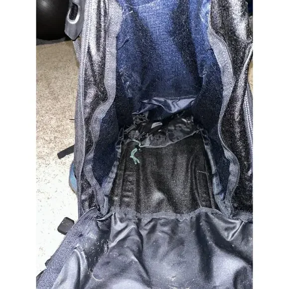 Jansport Rare NWOT Vintage Hiking Backpack USA 26 X 16.5 Padded Back Frameless - Picture 3 of 12